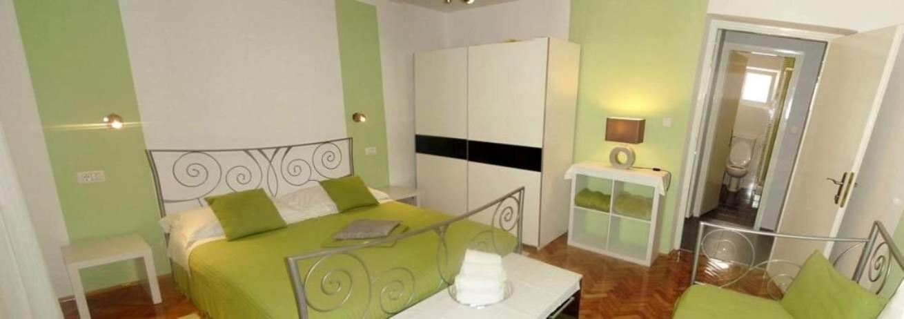 Apartments Jadra - With Parking Примоштен Экстерьер фото
